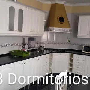 apartamentos-dona-carmen-los-silos.tenerifehoteles.net/